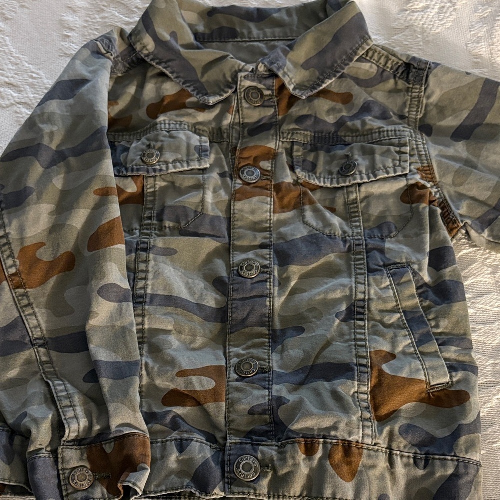 Gently loved Camouflage Unisex Kids Camouflage Jacket - Picture 2 of 10